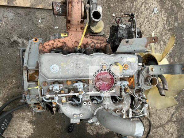 Дизельный двигатель внутреннего сгорания ДВС Isuzu 4BG1