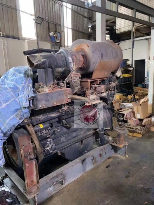 Двигатель внутреннего сгорания ДВС Komatsu 6d170e-5