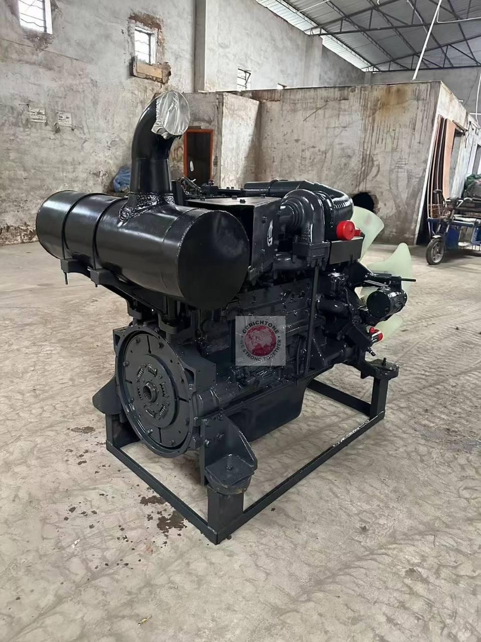 Двигатель Komatsu SAA6D125E-3 Двигатель Komatsu SAA6D125E-3